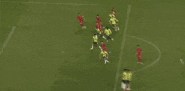  穆古鲁扎迎来十五赛季高光表现，澳大利亚队球迷沸腾！-开云正规平台